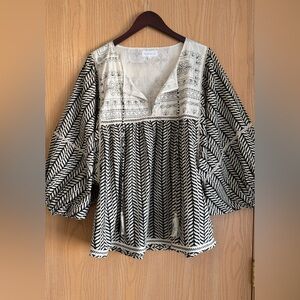 NAUDIC | Women’s Large | Black Ivory Peasant Style Blouse | Puff Sleeves EUC